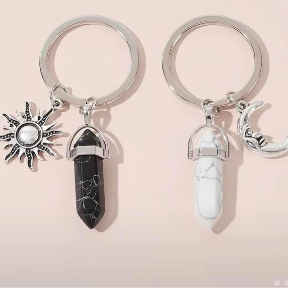 Jewelry different kinds different prices - Picture 9 of 15